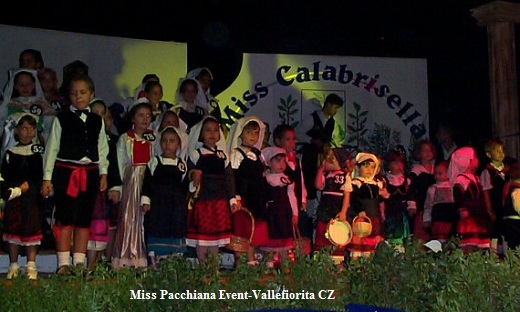 La Pacchiana, Tipico costume di San Giovanni in Fiore Typic…